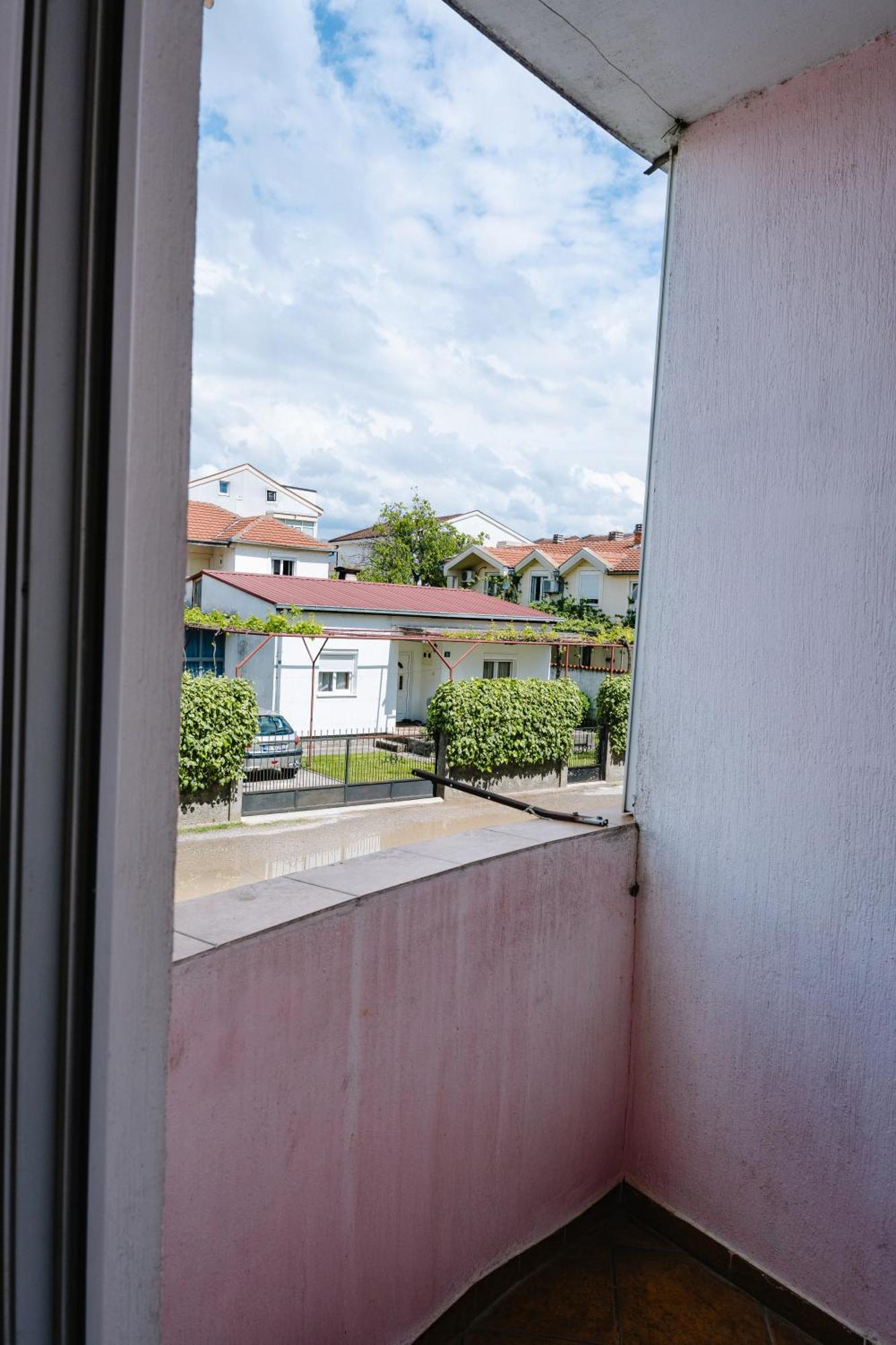Apartman Stex Podgorica Bagian luar foto